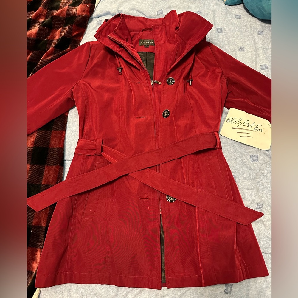 Braetan Peacoat w/ hoodie - Red